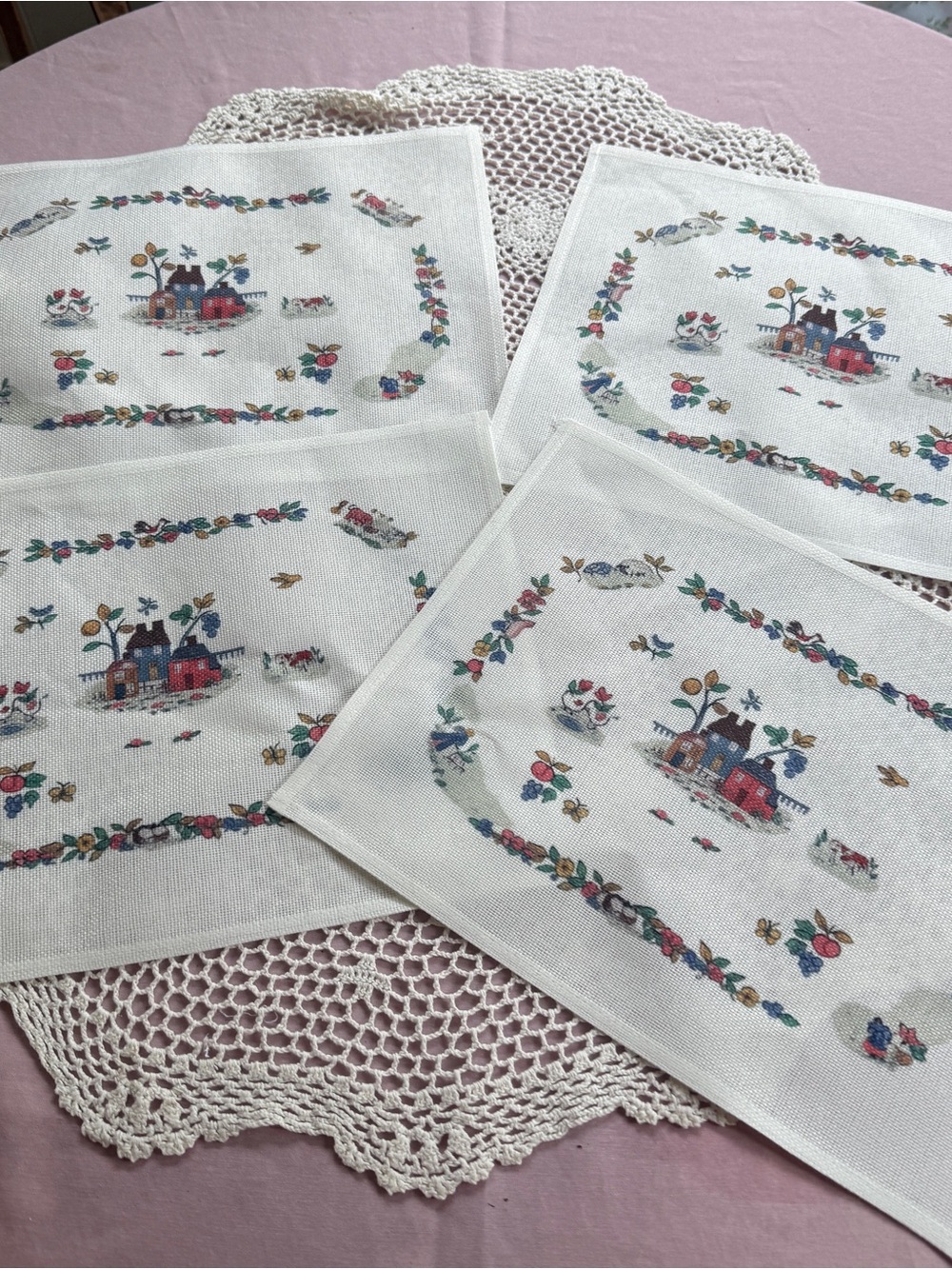 Cottagecore Heartland-Inspired Placemats – Set of 4 🌸